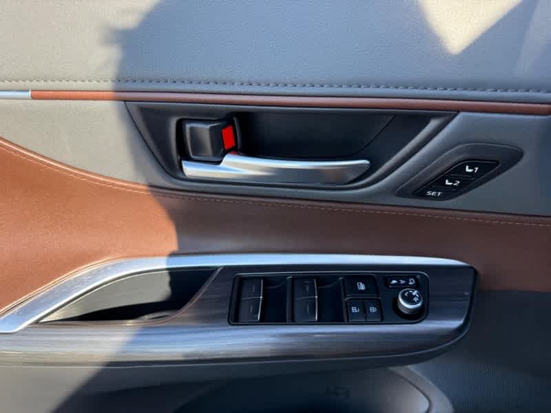 2021 Toyota Venza Limited AWD