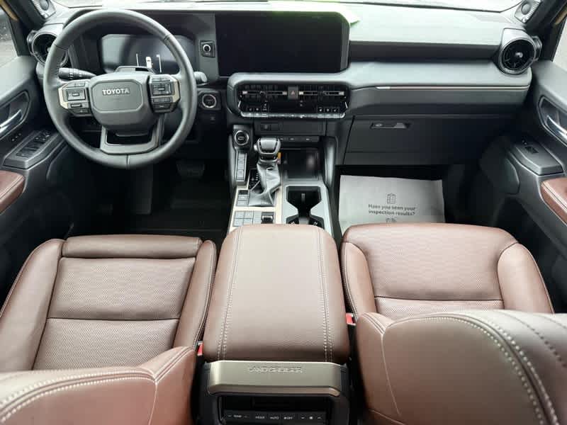 2025 Toyota Land Cruiser 4WD