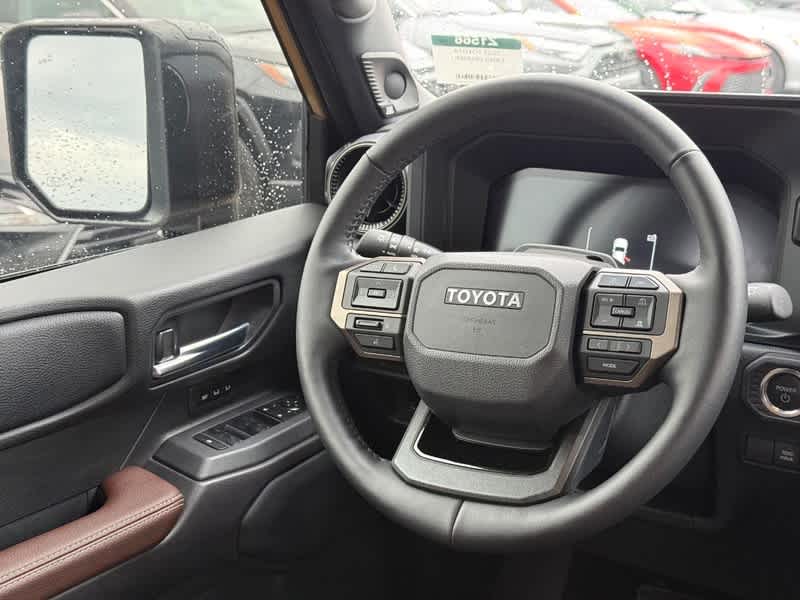 2025 Toyota Land Cruiser 4WD