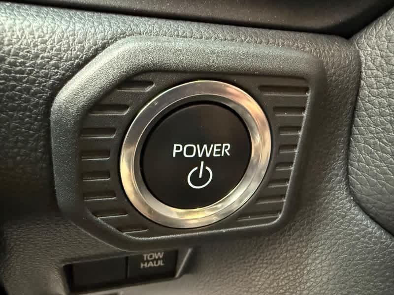 2025 Toyota Land Cruiser 4WD