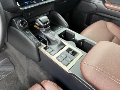 2025 Toyota Land Cruiser 4WD