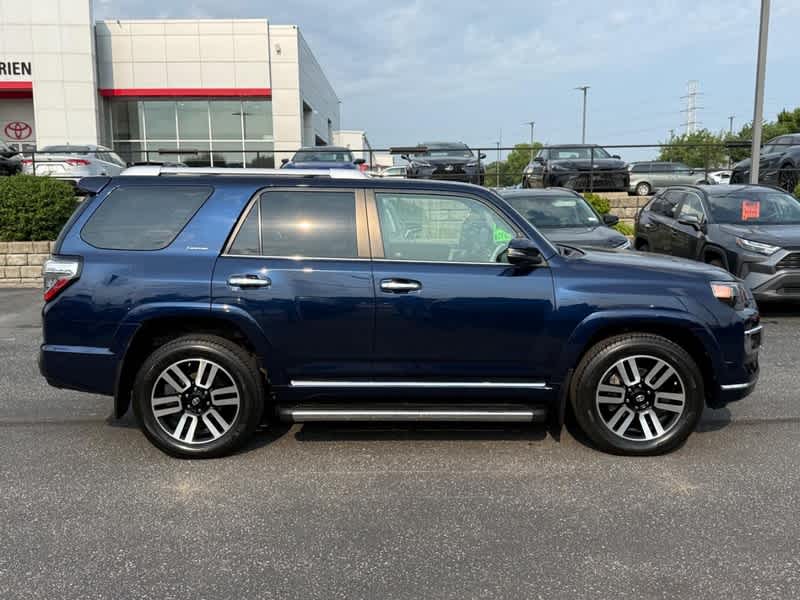 2016 Toyota 4Runner 4WD 4dr V6 Limited