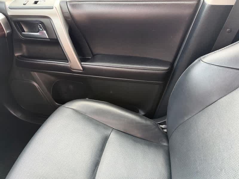 2016 Toyota 4Runner 4WD 4dr V6 Limited