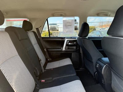 2019 Toyota 4Runner SR5 2WD