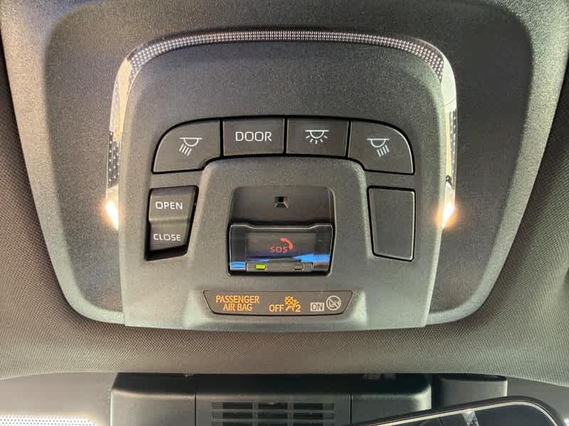 2026 Toyota C-HR XSE AWD