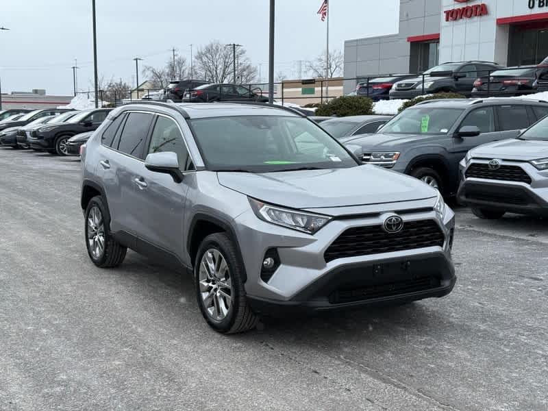 2019 Toyota RAV4 XLE Premium FWD