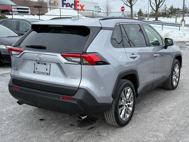 2019 Toyota RAV4 XLE Premium FWD