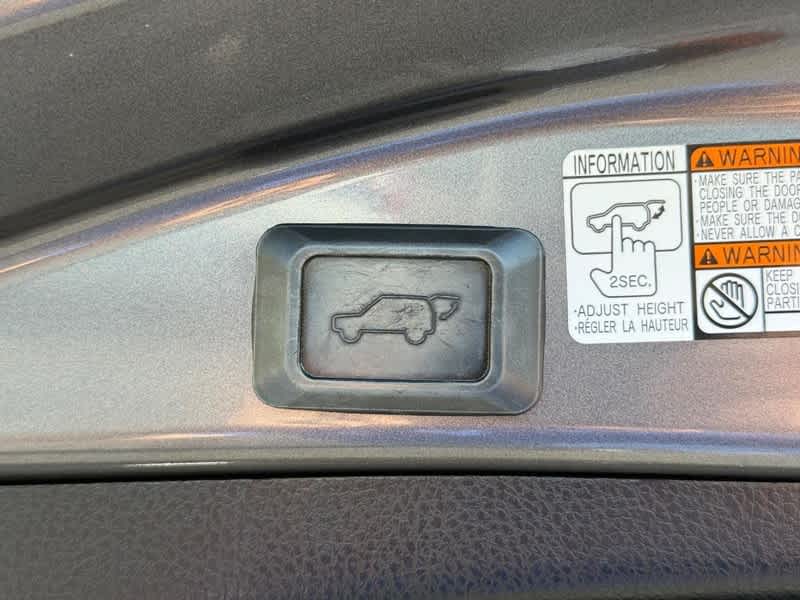 2016 Toyota RAV4 Hybrid AWD 4dr Limited