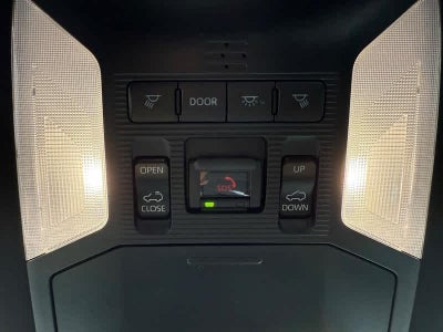 2025 Toyota RAV4 Hybrid XSE AWD