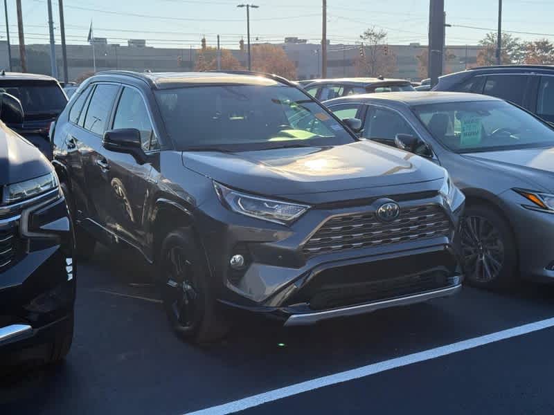2019 Toyota RAV4 Hybrid XSE AWD