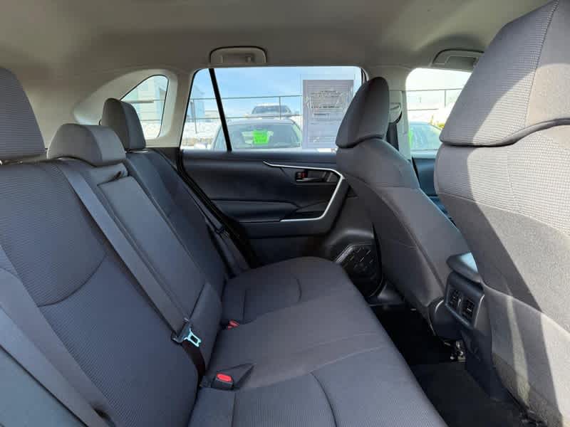 2021 Toyota RAV4 Hybrid LE AWD *Ltd Avail*