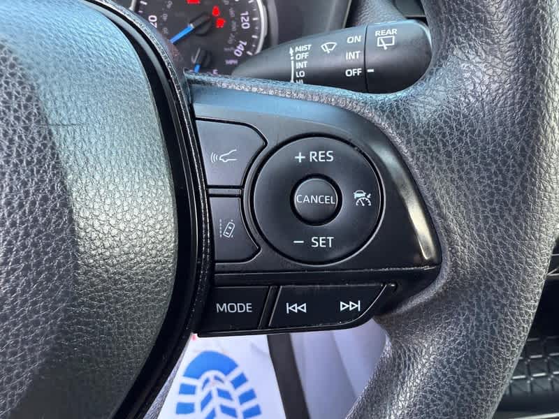 2021 Toyota RAV4 Hybrid LE AWD *Ltd Avail*