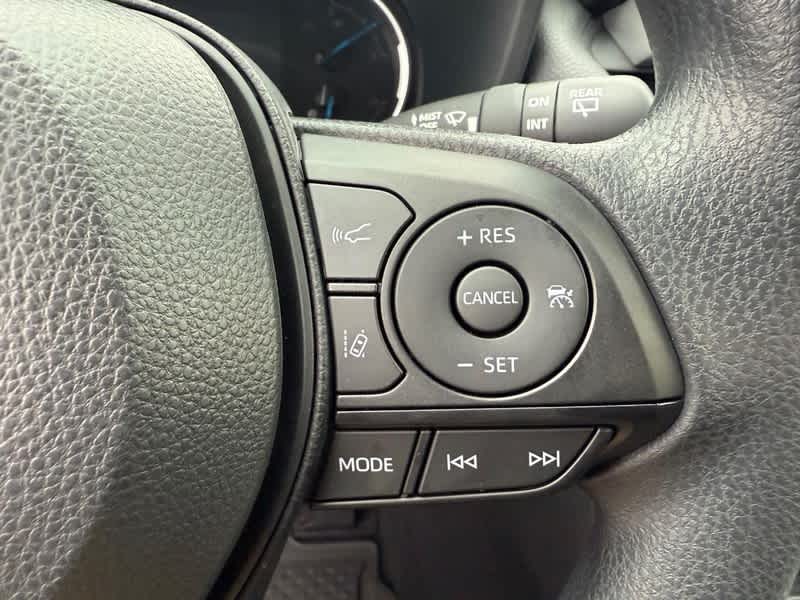 2025 Toyota RAV4 Hybrid XLE AWD