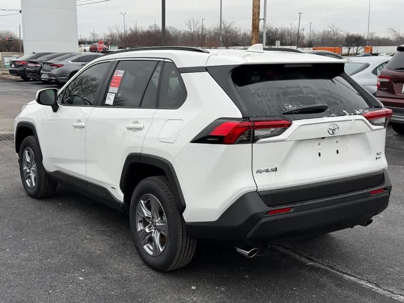2025 Toyota RAV4 Hybrid XLE AWD
