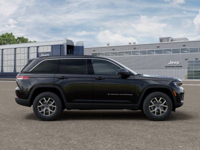 2027 Jeep Grand Cherokee Laredo X