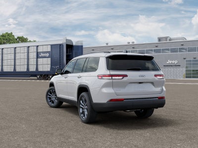 2026 Jeep Grand Cherokee Base