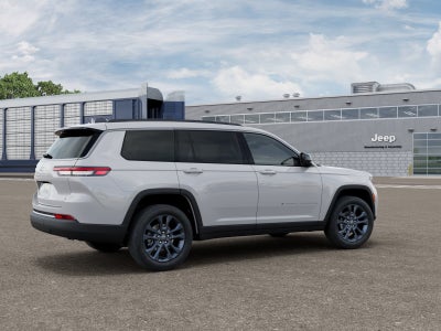 2026 Jeep Grand Cherokee Base