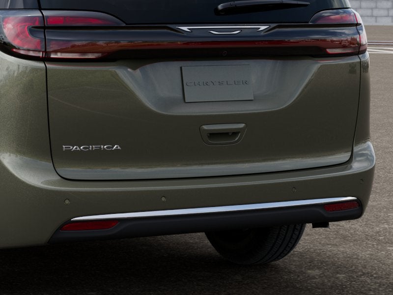 2027 Chrysler Pacifica Base