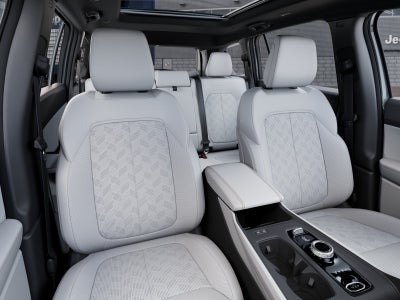 2026 Jeep Cherokee Base