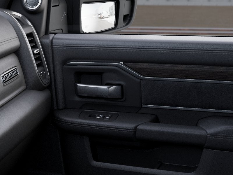 2027 RAM 2500 LARAMIE