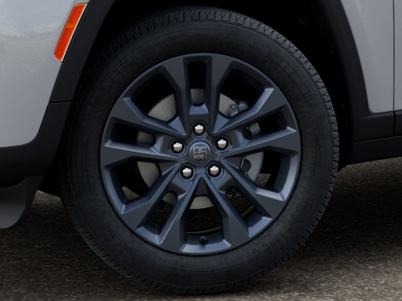 2026 Jeep Grand Cherokee Base