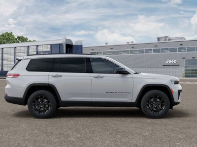 2026 Jeep Grand Cherokee Laredo