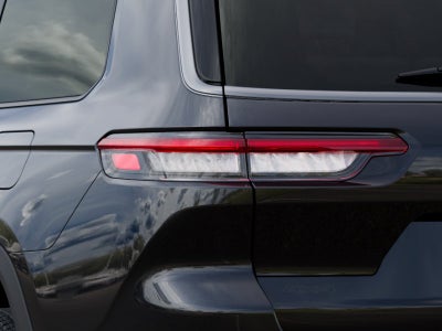 2026 Jeep Grand Cherokee Base