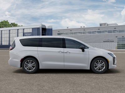 2027 Chrysler Pacifica Base