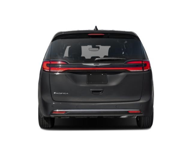 2026 Chrysler Pacifica Base